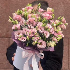 Kemer Çiçekçi Büyük Boy Pembe Lisyantus Arajman