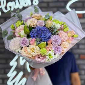  Kemer Çiçekçiler Şık Buket Ortanca Lisyantus Gül