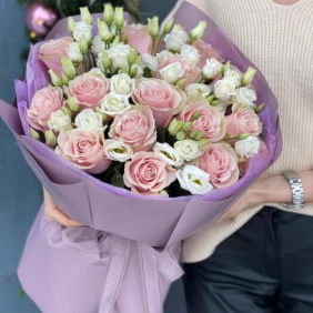  Kemer  Çiçek Pembe Gül & Beyaz Lisyantus Buket İthal 