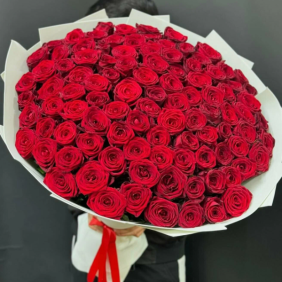 Kemer Blumen Strauß aus 101 roten Rosen